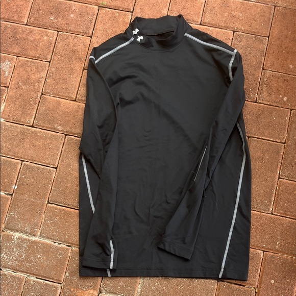 Under Armour Black and Gray Long Sleeve Tee - Picture 3 of 4